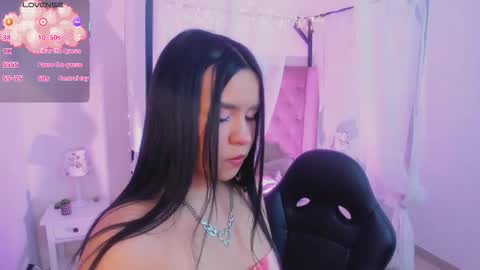 Snapshot of hanna__becker chatting on November 21, 4:11 am hanna online show from November 21, 4:11 am