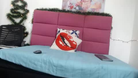 Snapshot of hanna__palmer1 chatting on December 18, 2:49 pm Hanna Palmer online show from December 18, 2:49 pm