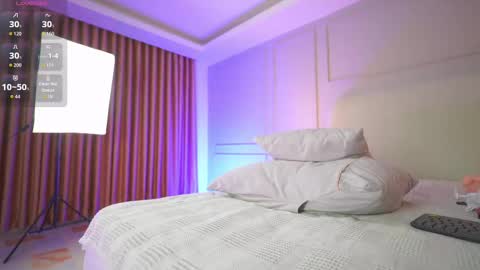 hanna online show from November 14, 3:16 am