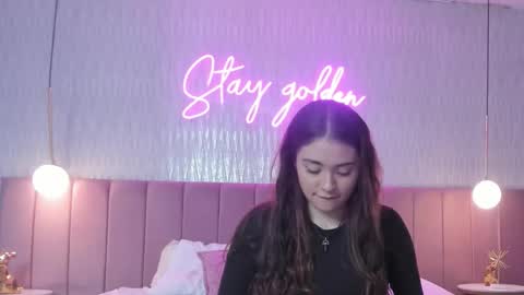 Snapshot of hanna_bastian_vc chatting on October 4, 7:01 pm hanna_bastian_vc online show from October 4, 7:01 pm