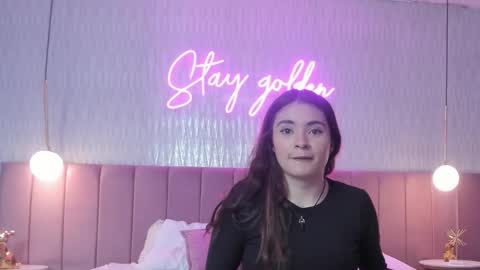 Snapshot of hanna_bastian_vc chatting on November 6, 2:23 am hanna_bastian_vc online show from November 6, 2:23 am