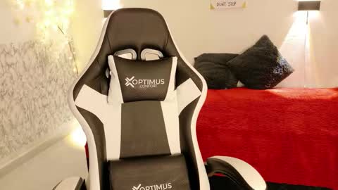 Snapshot of hanna_brownsxy chatting on February 23, 4:21 am hanna_brownsxy online show from February 23, 4:21 am