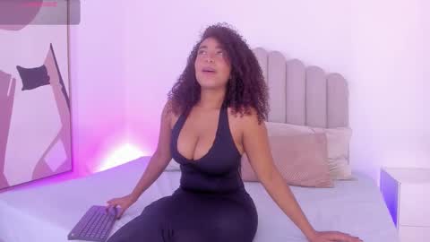 Hanna online show from March 19, 2:32 pm