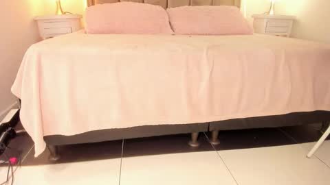  im Hanna online show from October 10, 2:16 pm