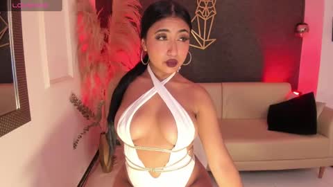  im Hanna online show from November 16, 8:42 am