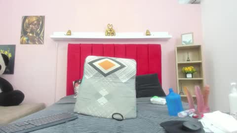 hanna_hornyx20 online show from October 11, 1:16 am