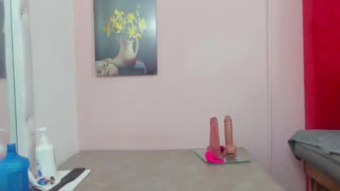 hanna_hornyx20 online show from October 26, 1:11 am