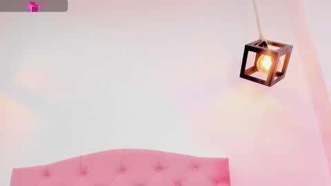 Snapshot of hanna_keller1 chatting on February 26, 10:04 am Welcome Guys Im hannaHoney online show from February 26, 10:04 am