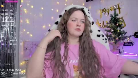 hanna montanas online show from December 13, 5:21 pm