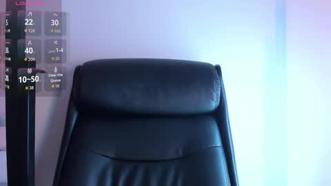 Snapshot of hanna_moonlight_ chatting on October 10, 8:41 pm Hanna online show from October 10, 8:41 pm