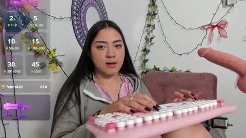 Camila online show from December 10, 10:26 pm