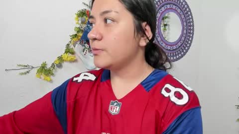 Camila online show from January 2, 9:07 pm