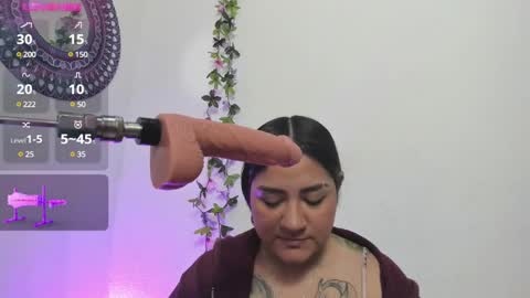 Camila online show from February 3, 10:00 pm