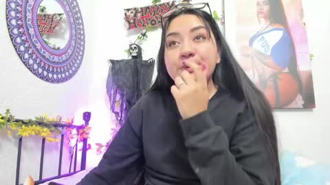 Camila online show from October 20, 7:14 pm