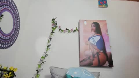 Camila online show from November 8, 9:53 am