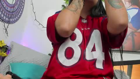 Hanna online show from February 21, 6:53 pm