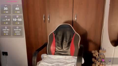 Snapshot of hanna_quuen chatting on February 26, 9:14 pm Hanna online show from February 26, 9:14 pm