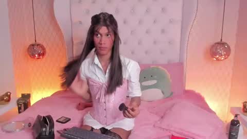 hanna online show from December 10, 10:37 pm