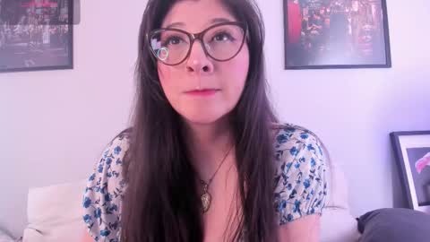 Hannaa online show from March 24, 9:20 pm