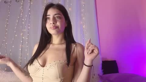 hannacruzsj online show from December 1, 7:19 pm