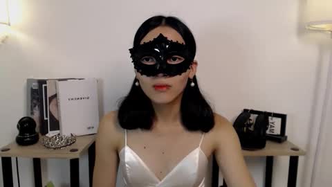 CHEATER GIRL HANNAH online show from June 2, 11:34 am