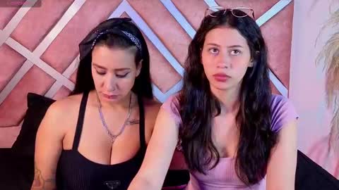 Hannah online show from March 6, 8:27 pm