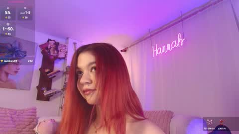 Snapshot of hannah_lovee chatting on January 19, 6:31 am hannah_lovee online show from January 19, 6:31 am