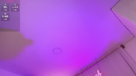 Snapshot of hannah_lovee chatting on January 26, 3:17 am hannah_lovee online show from January 26, 3:17 am