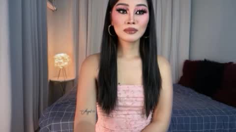 hannah_smith20 online show from May 17, 6:55 am