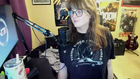 Snapshot of hannahcastle96 chatting on March 9, 10:08 am Hannah Castleaw online show from March 9, 10:08 am
