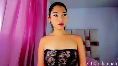 hannahsmit_ online show from September 14, 11:31 am