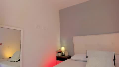 Snapshot of hannamartinnez chatting on December 4, 6:16 pm hannamartinnez online show from December 4, 6:16 pm