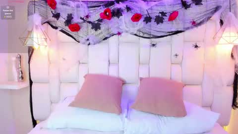 Hanna online show from October 31, 11:33 am