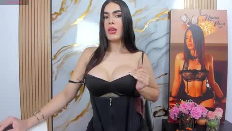 Snapshot of hannaroosseee chatting on April 22, 6:53 pm hannaroosseee online show from April 22, 6:53 pm