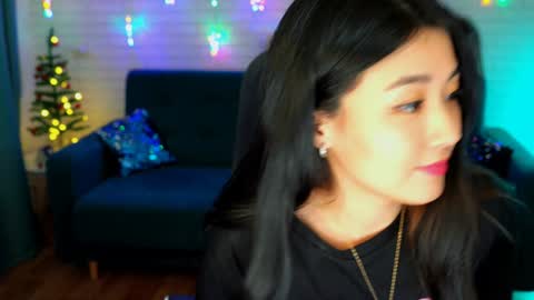 hannarosie online show from December 18, 10:13 pm