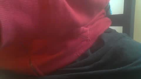 Snapshot of hannes_k chatting on December 10, 10:28 am hannes_k online show from December 10, 10:28 am