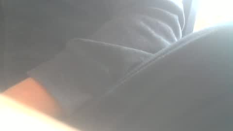 Snapshot of hannes_k chatting on February 11, 10:15 am hannes_k online show from February 11, 10:15 am