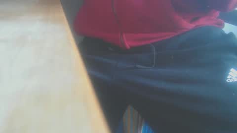 Snapshot of hannes_k chatting on November 29, 10:29 am hannes_k online show from November 29, 10:29 am