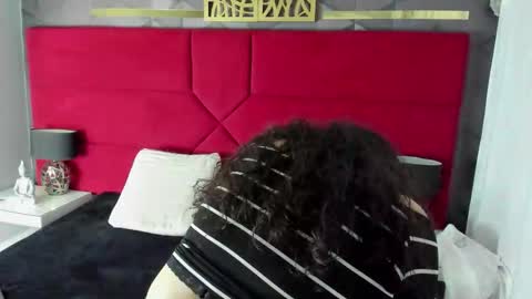 Snapshot of hanny_bliss chatting on January 15, 2:27 am Hanny online show from January 15, 2:27 am