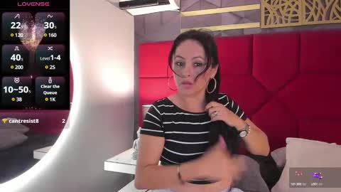 Snapshot of hanny_milf_ chatting on February 27, 5:47 pm HANNY online show from February 27, 5:47 pm