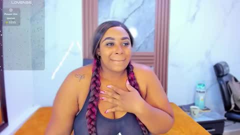 Hanny Mansonh online show from November 2, 3:20 am