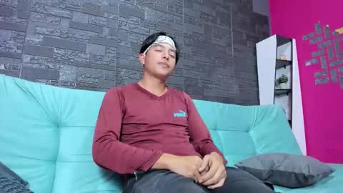 Hansel online show from January 15, 12:10 pm