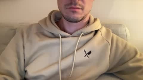 Snapshot of hansimglueck696969 chatting on November 17, 10:26 pm hansimglueck696969 online show from November 17, 10:26 pm