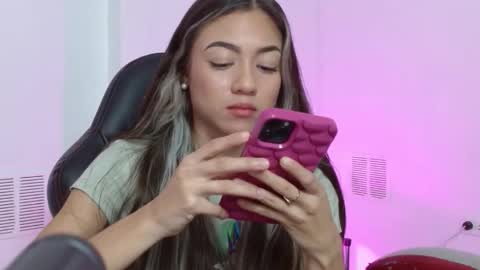 Anto online show from November 25, 2:50 pm