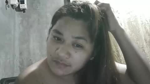 Snapshot of happy00725310 chatting on November 27, 1:02 pm happy00725310 online show from November 27, 1:02 pm