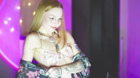 happy_cat_house2 online show from January 18, 3:38 pm