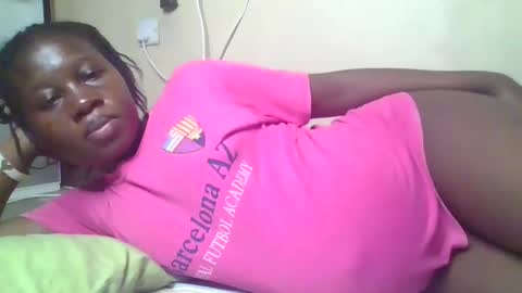 happy_dimple online show from December 3, 8:51 pm