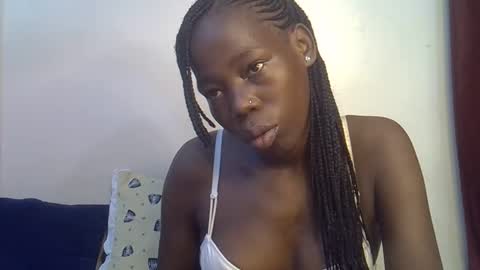 happy_kienyeji online show from November 11, 5:02 pm