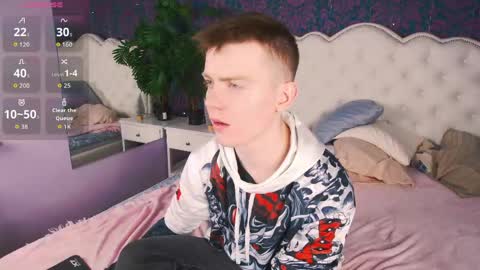 happydeimos online show from March 19, 10:47 pm