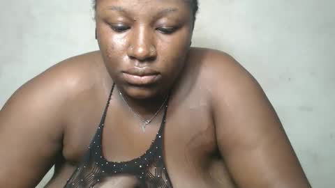 happyslut7 online show from November 15, 8:05 pm